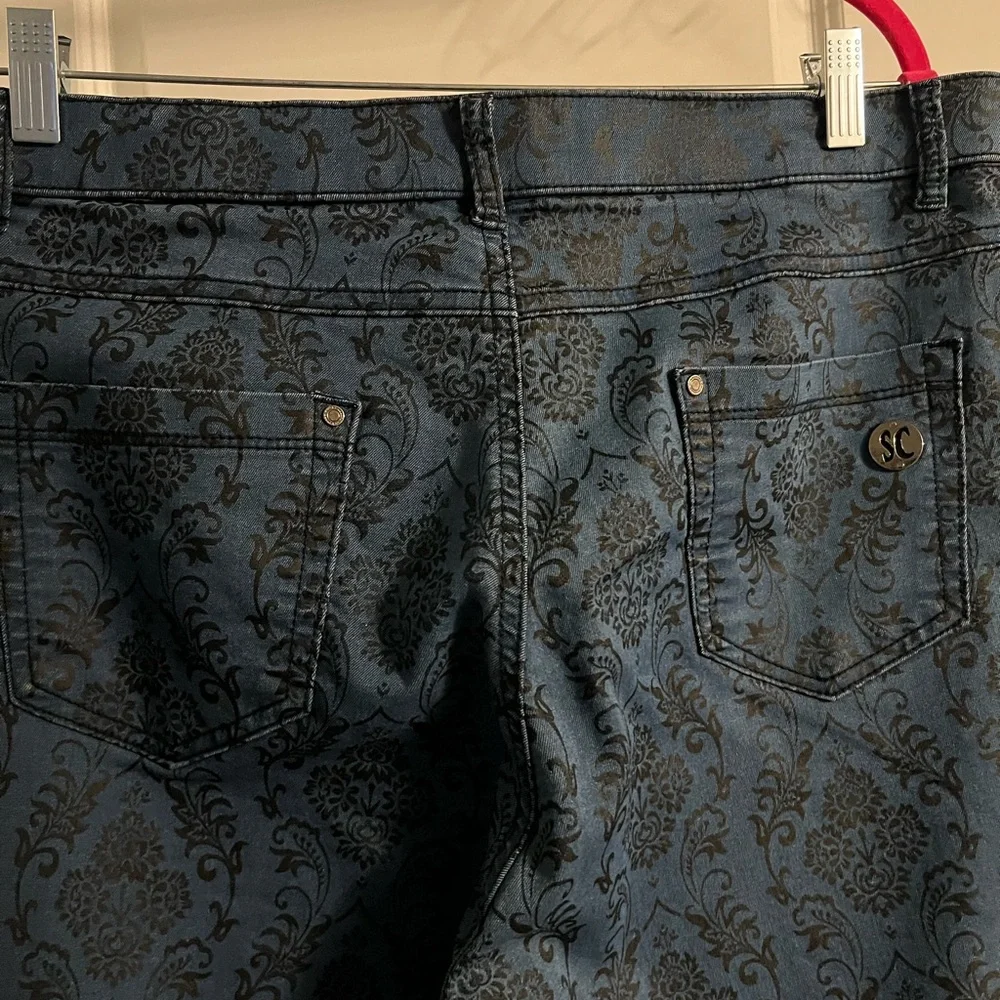 Simon Chang Blue Damask Print Straight Leg Jeans - Picture 4 of 5